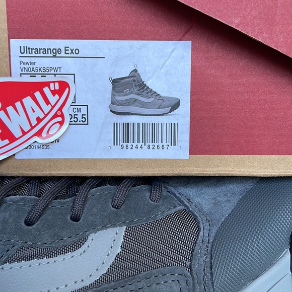 Vans Men’s Ultrarange Exo
Pewter
VN0ASKS5PWT
Boots, Sneakers, Hiking Athletic - Picture 16 of 16